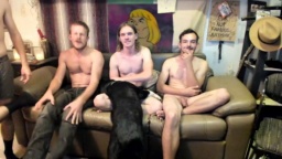 Hollandhousestudios  04-12-2020